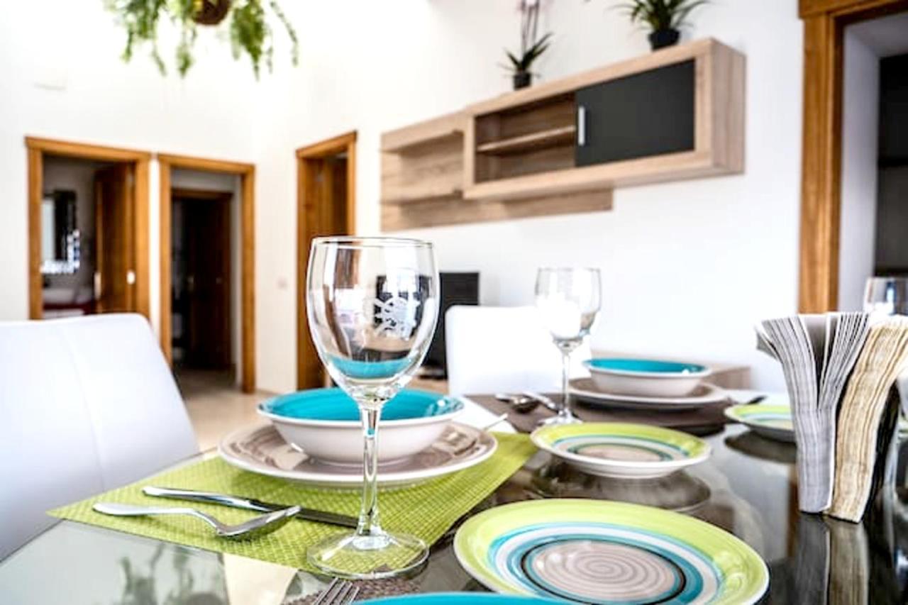 Comfortable House In Tias With Free Parking Екстериор снимка