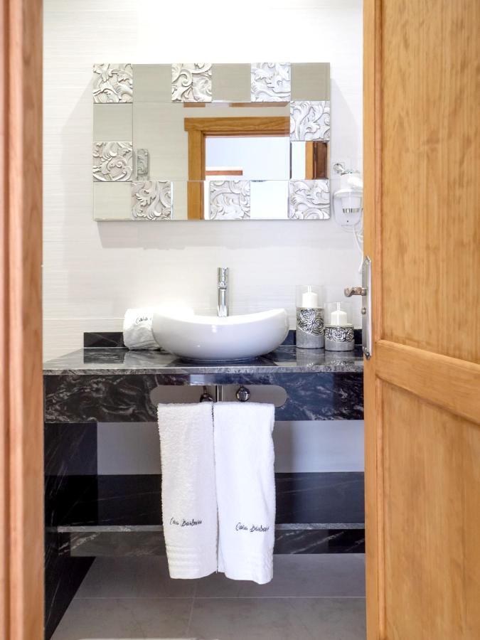 Comfortable House In Tias With Free Parking Екстериор снимка