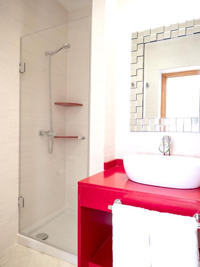 Comfortable House In Tias With Free Parking Екстериор снимка